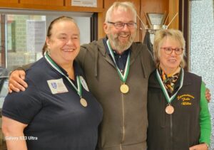 v. l. n. r. Gretchen Ewen-Schöberl; Dieter Oehlschläger; Rita Stein